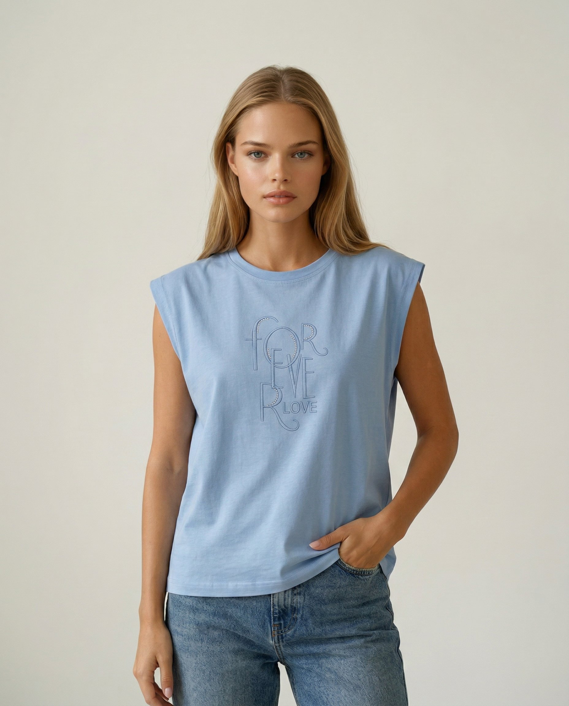 Bluzka z HAFTOWANYM NAPISEM - 3