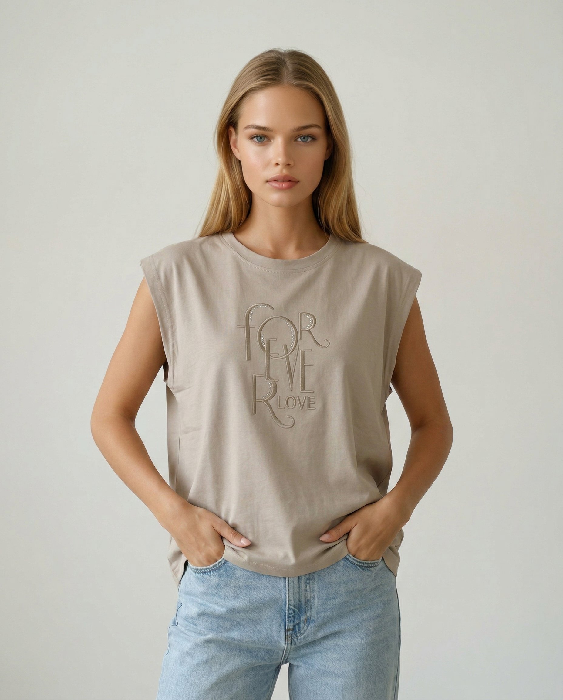 Bluzka z HAFTOWANYM NAPISEM - 7