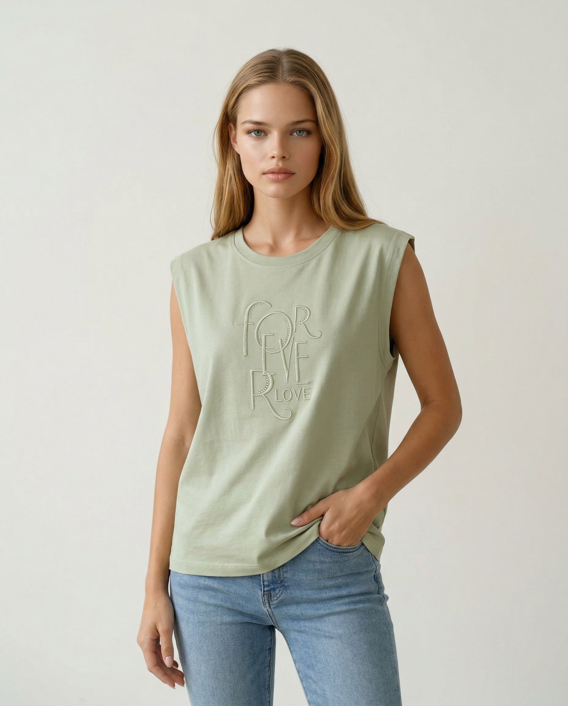 Bluzka z HAFTOWANYM NAPISEM - 4