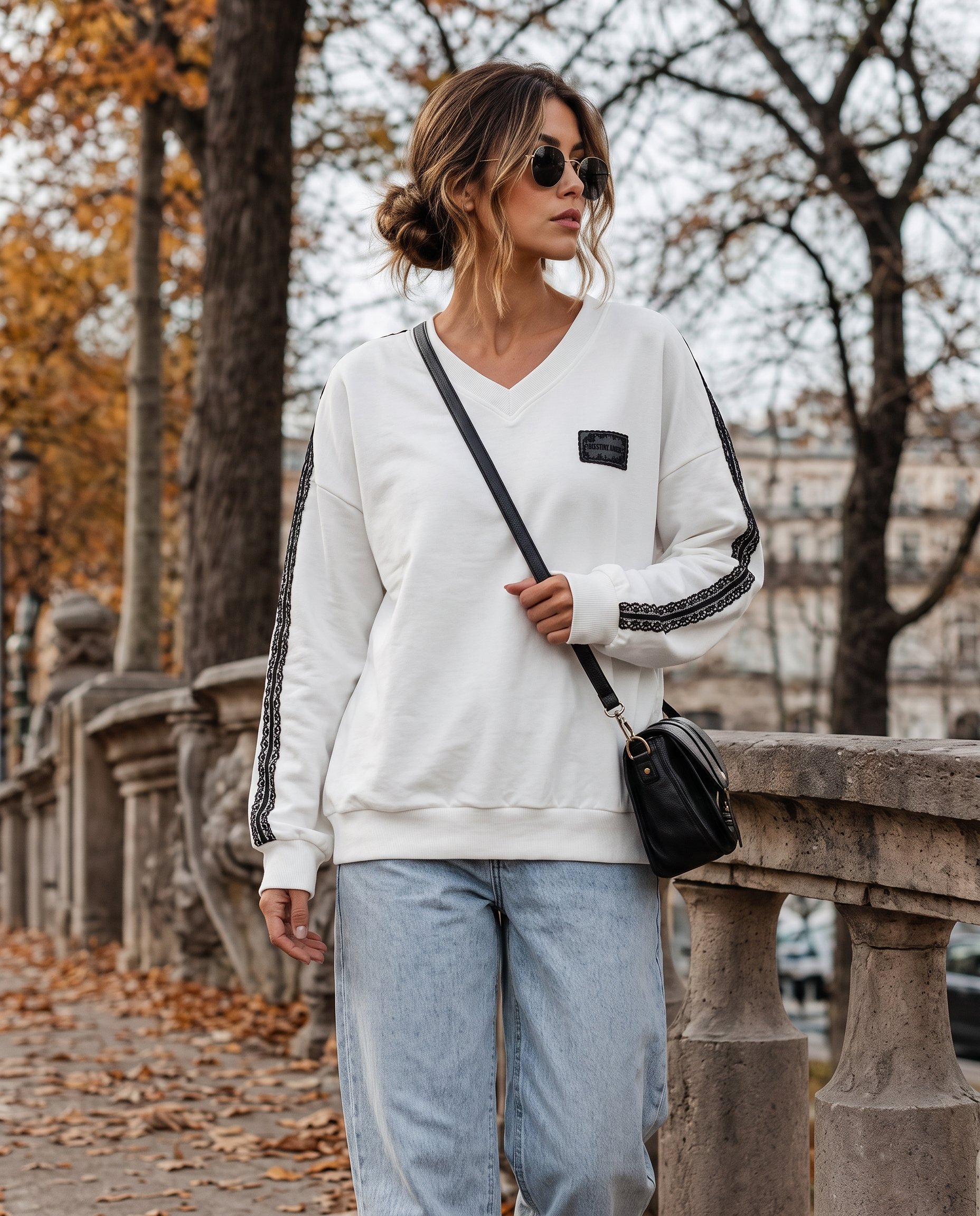 Bluza z KORONKOWYM LAMPASEM - 2