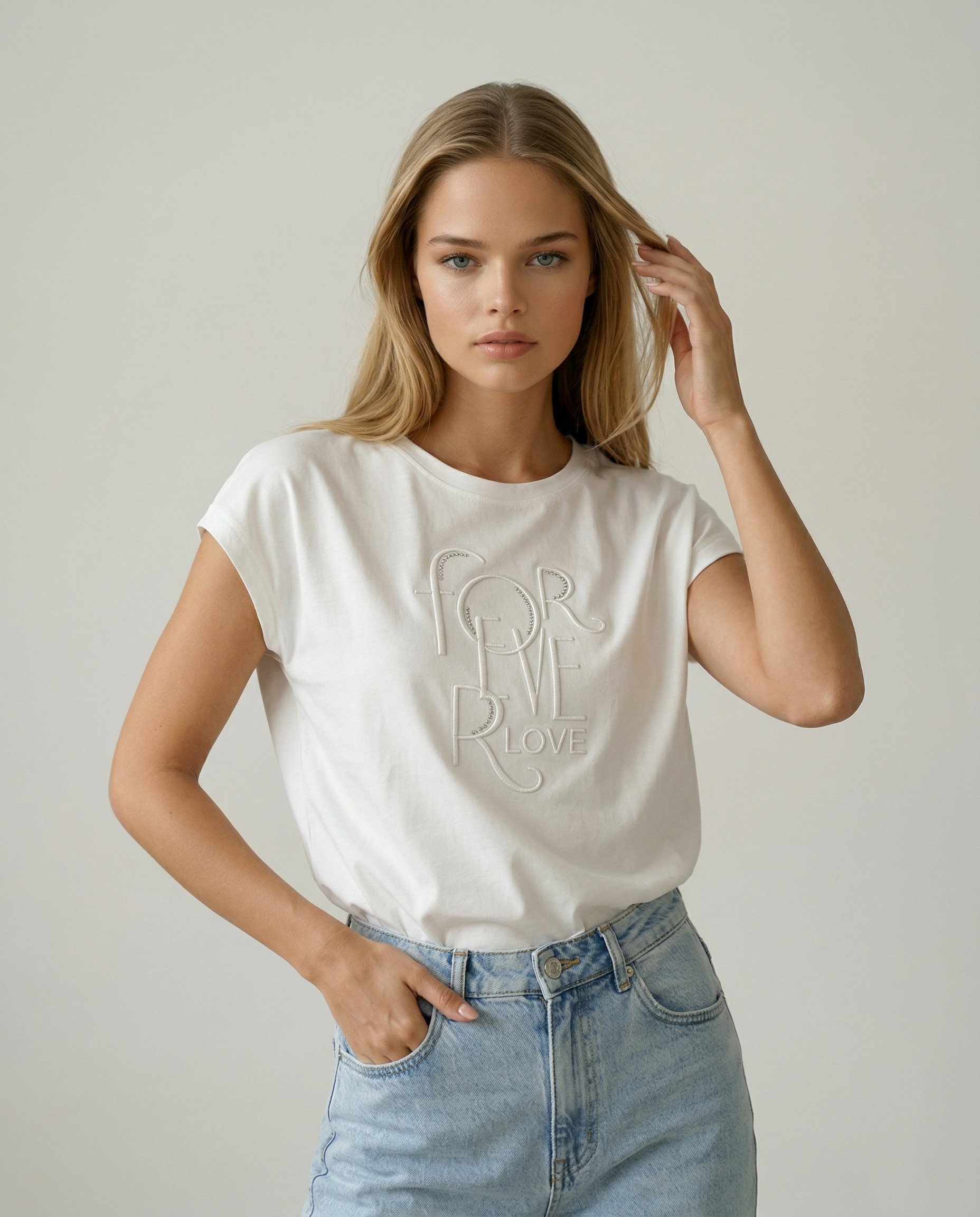 Bluzka z HAFTOWANYM NAPISEM - 5