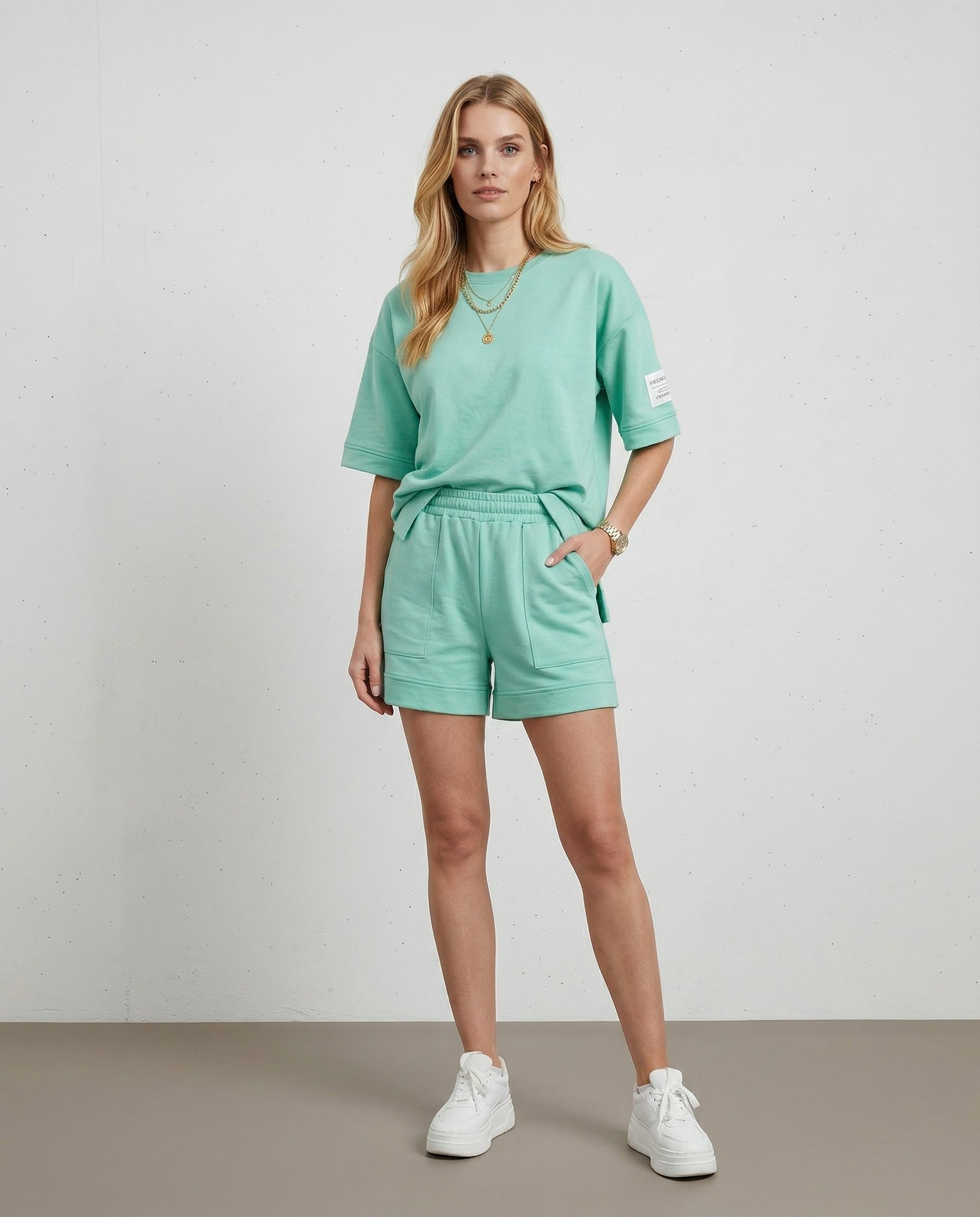 Bluzka ze spodenkami ZE - 3