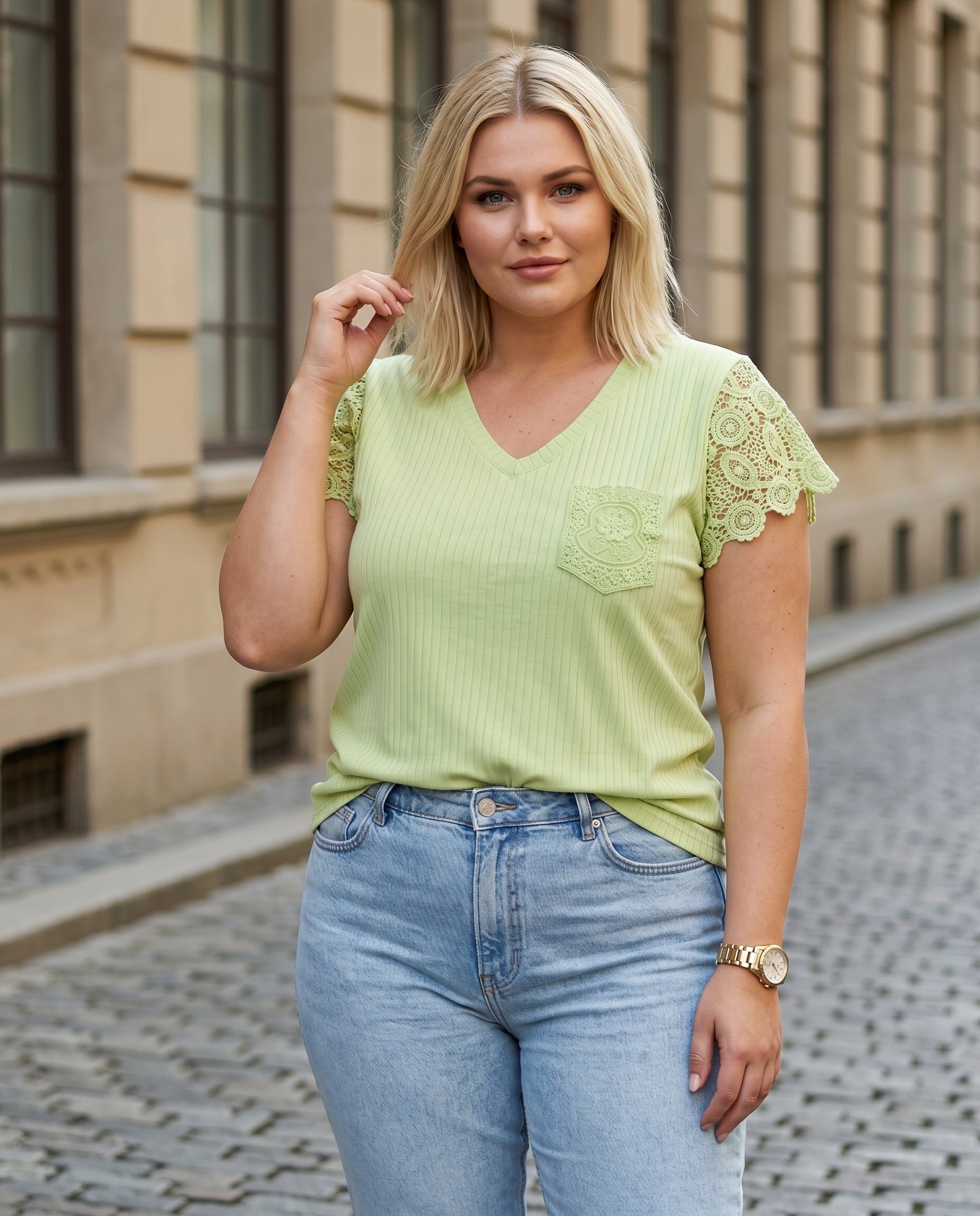 Bluzka z koronkową kieszonką  WA-s2w0196 - 6