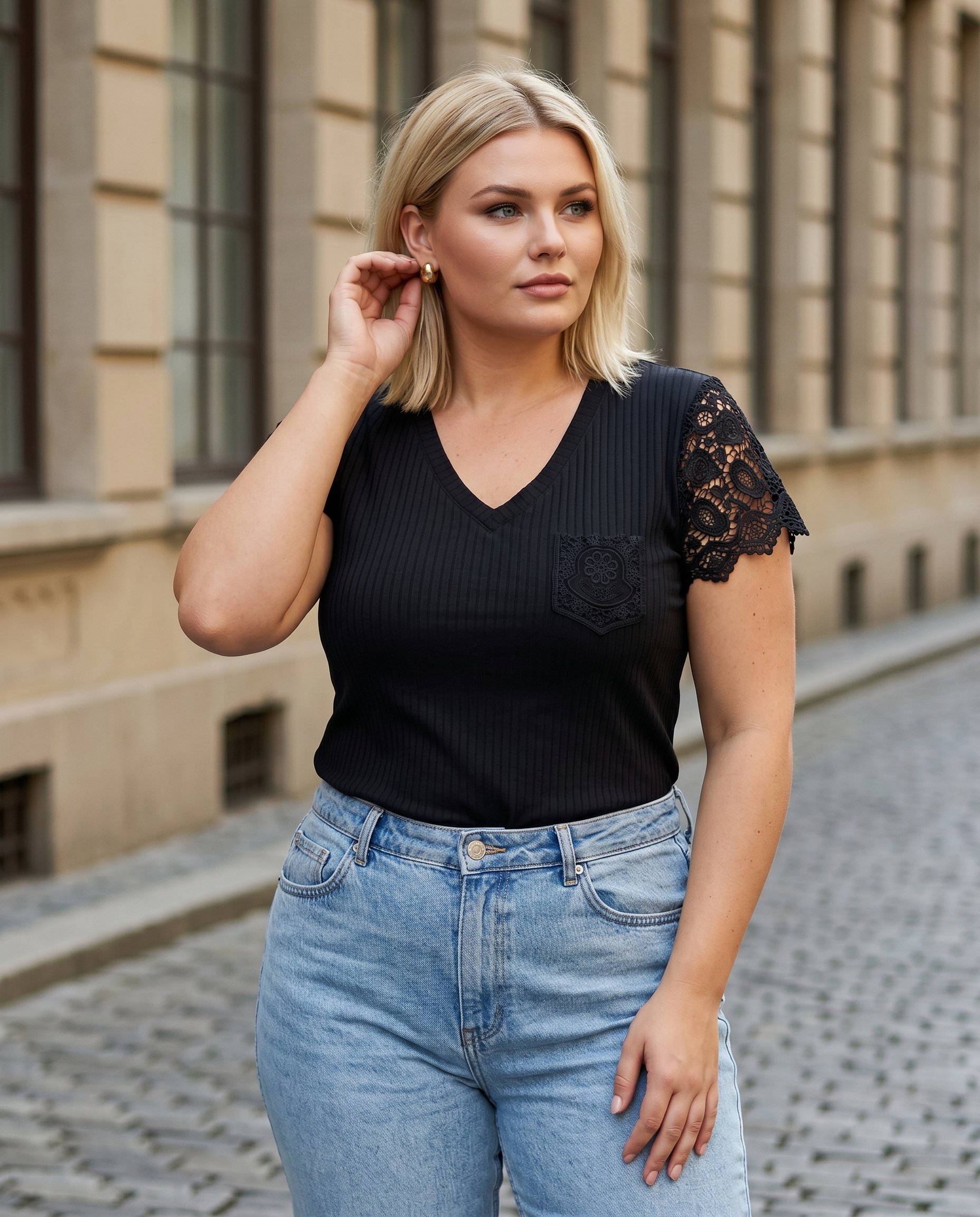 Cropped Faux leather Jacket