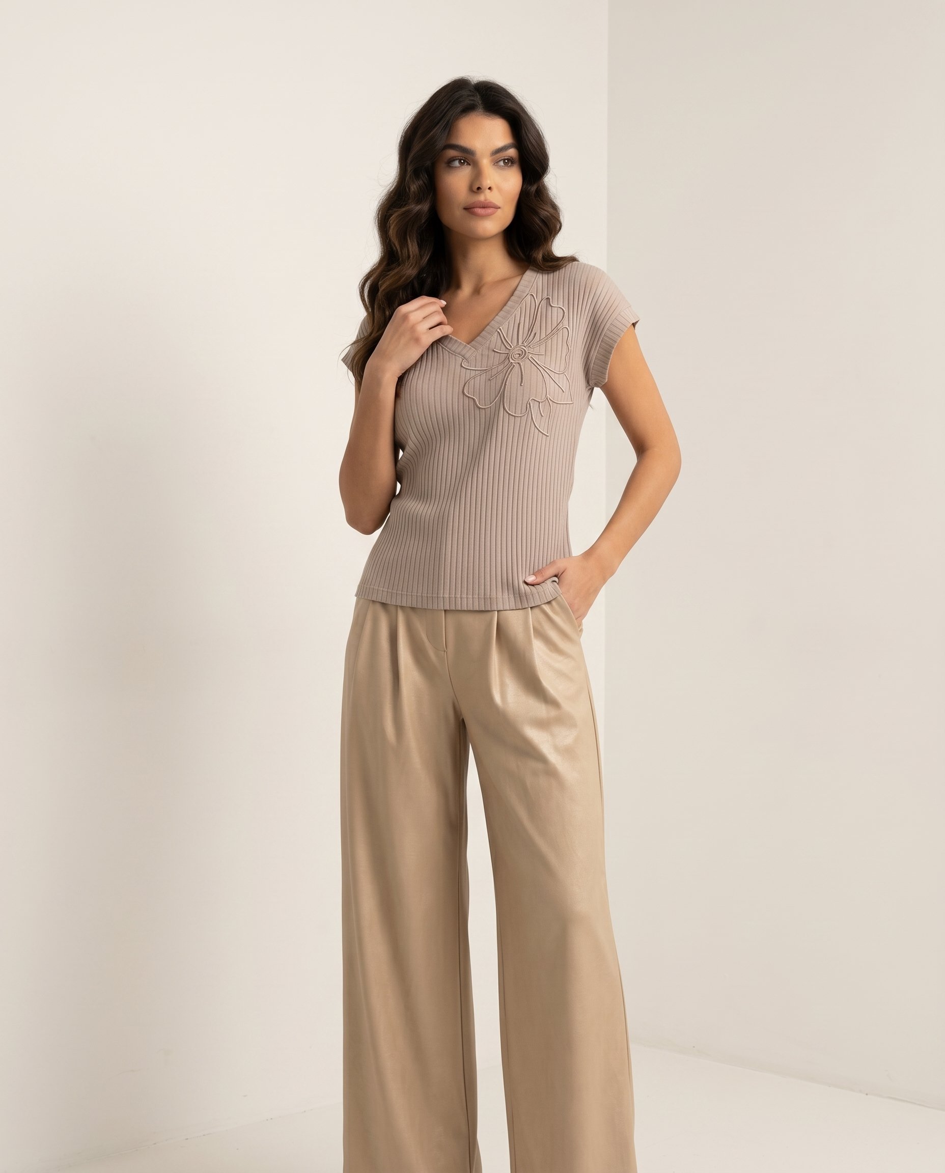 Bluzka prążek z kwiatkiem KEN-70271 - 6