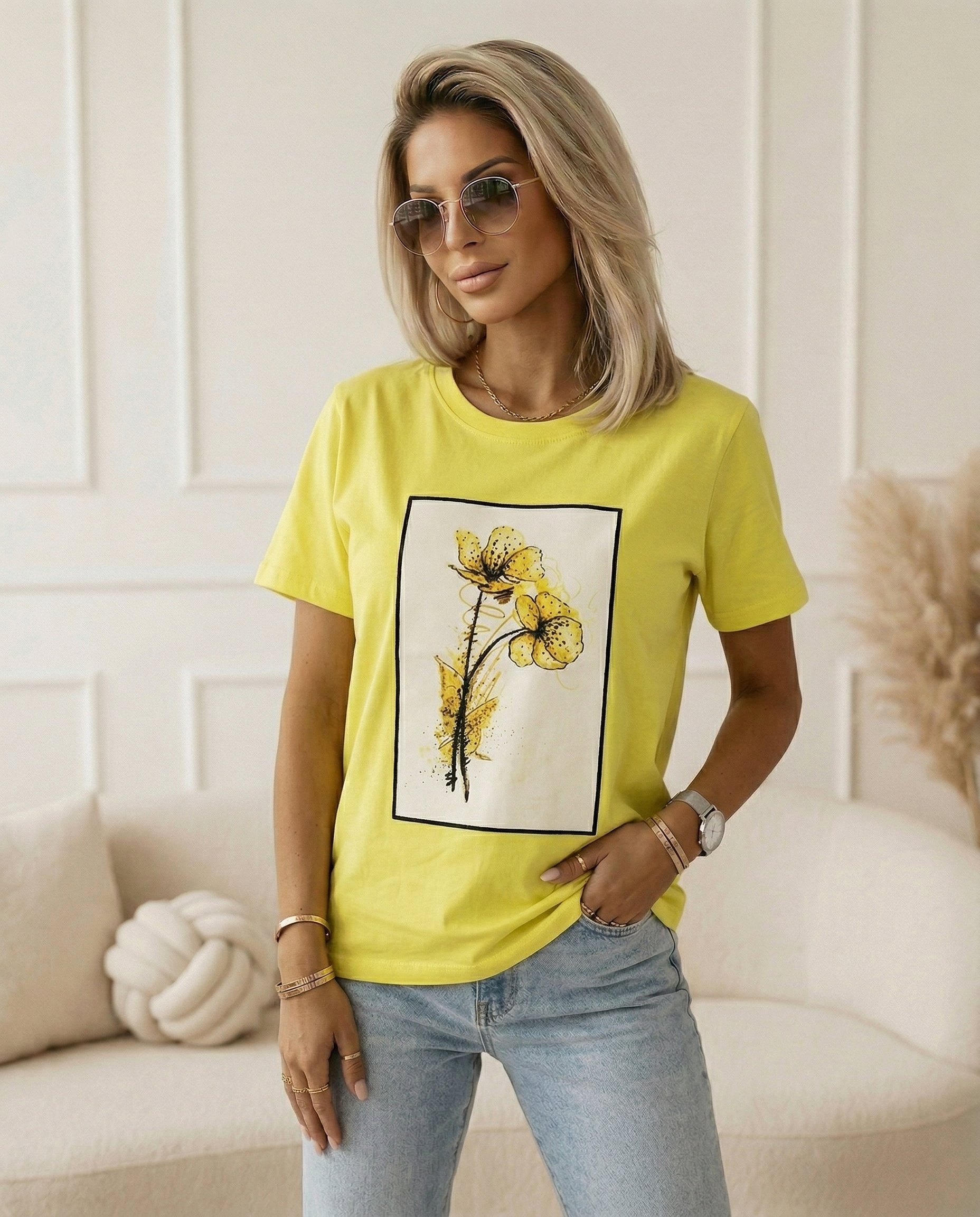 Bluzka z KWIATKIEM - 2