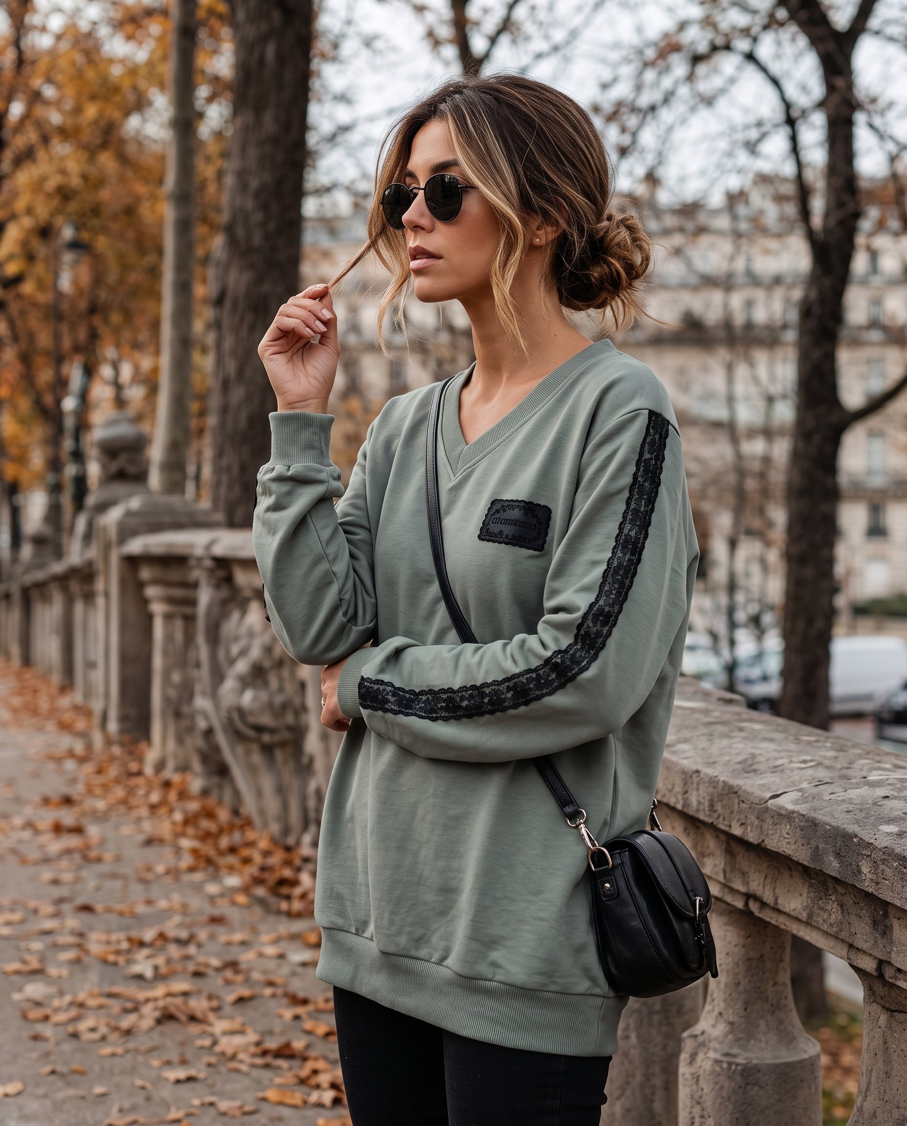 Bluza z KORONKOWYM LAMPASEM - 3